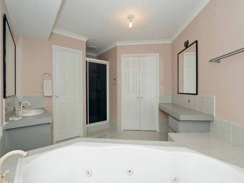 61 Leeuwin Parade, Rockingham WA 6168