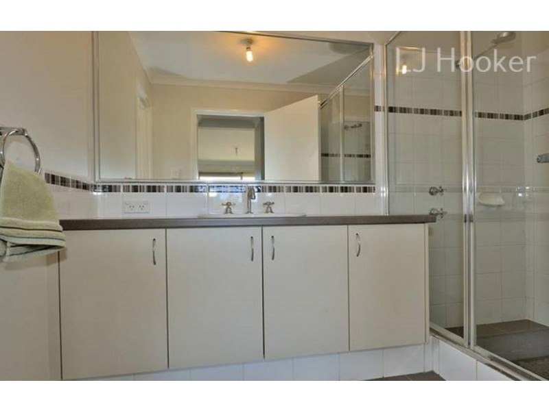 50 Kingaroy Drive, Baldivis WA 6171