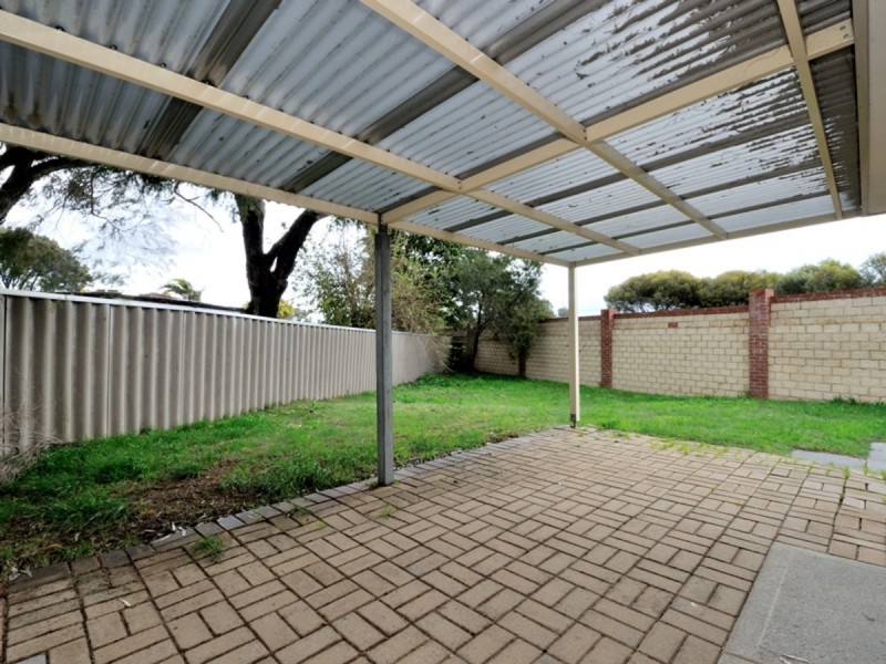 13A Meadow Court, Cooloongup WA 6168