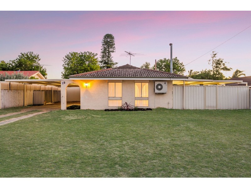 19 Carvie Street, Hillman WA 6168