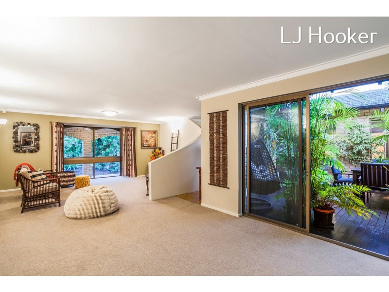 13 Barbrook Way, Warnbro WA 6169