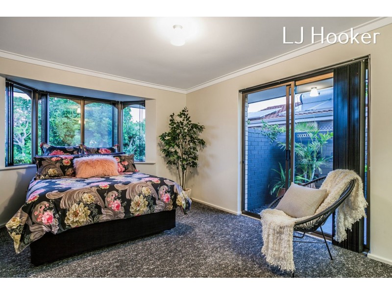 13 Barbrook Way, Warnbro WA 6169
