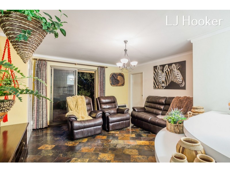 13 Barbrook Way, Warnbro WA 6169