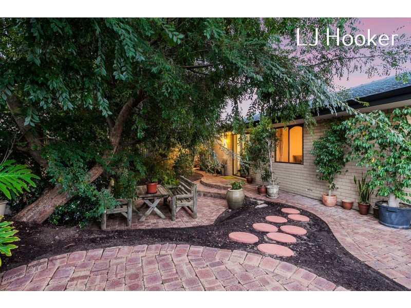13 Barbrook Way, Warnbro WA 6169