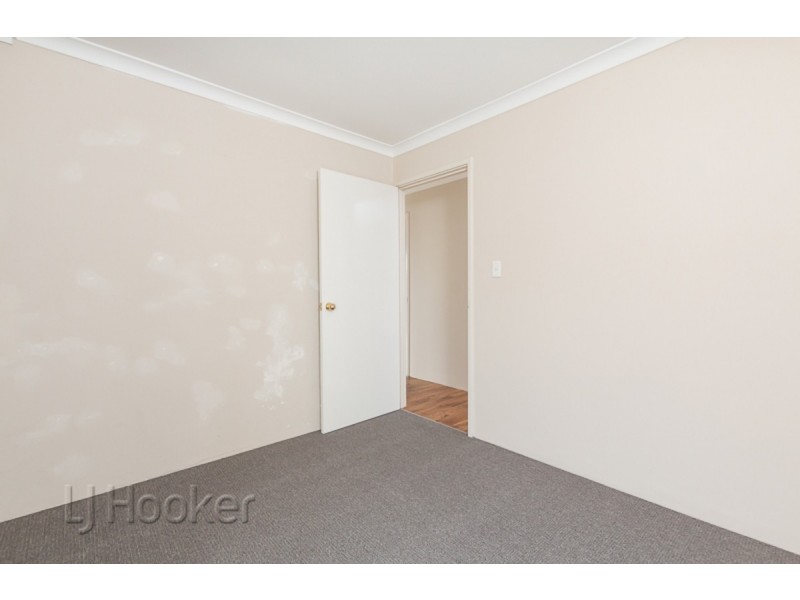 9 Fortescue Road, Cooloongup WA 6168