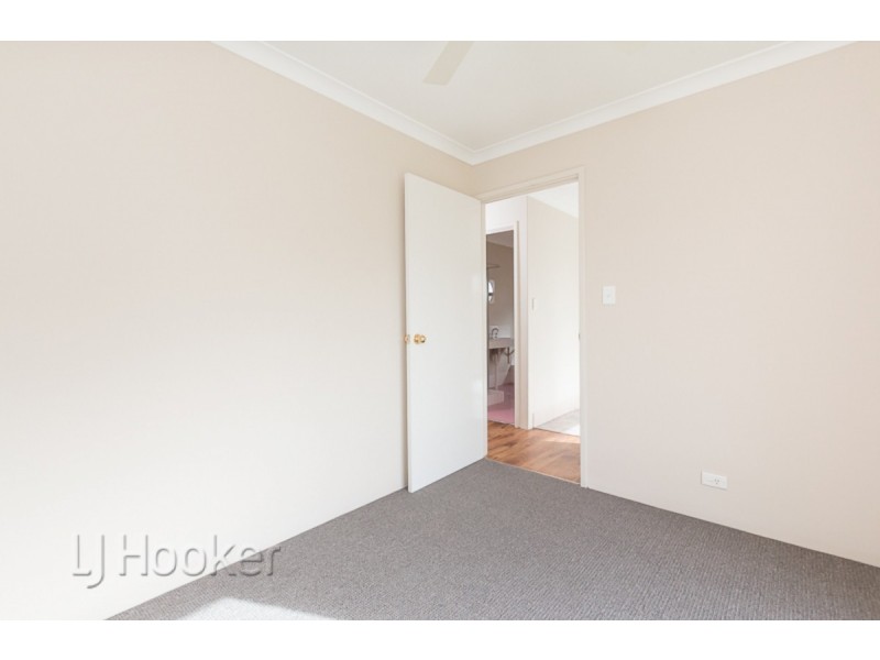 9 Fortescue Road, Cooloongup WA 6168