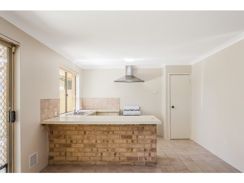 17A Florida Road, Safety Bay WA 6169