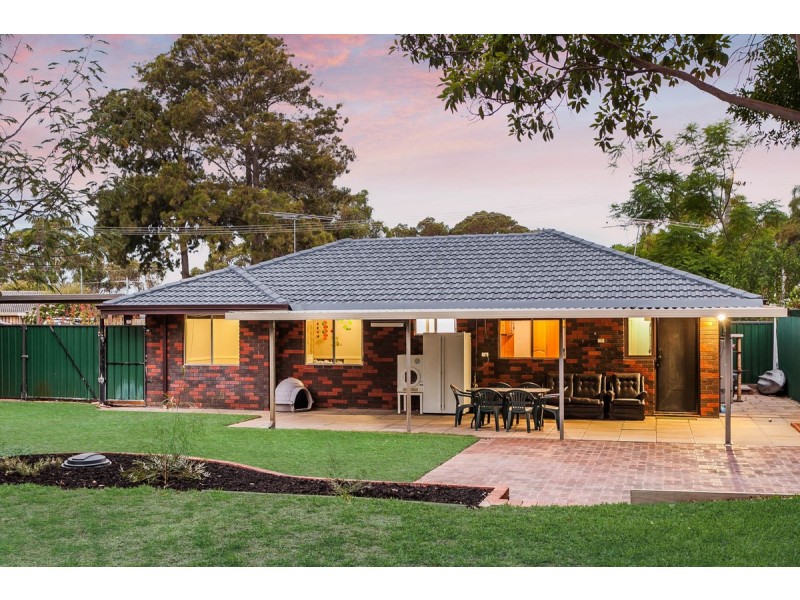 15 Kullaroo Court, Hillman WA 6168