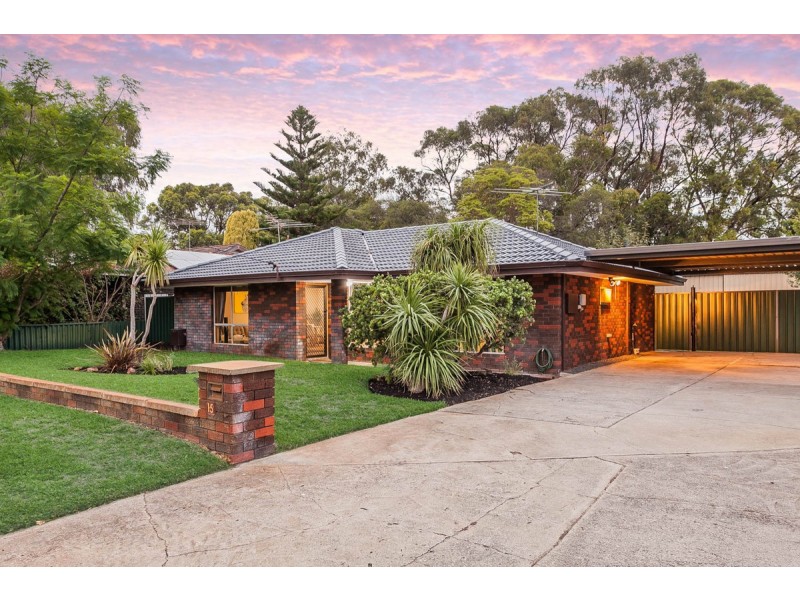 15 Kullaroo Court, Hillman WA 6168