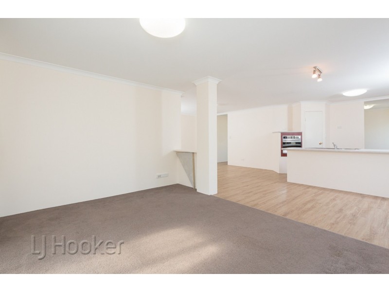 31 Edgbaston Crescent, Port Kennedy WA 6172