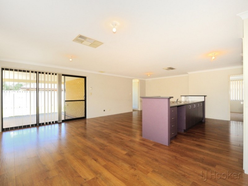 5 Noosa Drive, Secret Harbour WA 6173