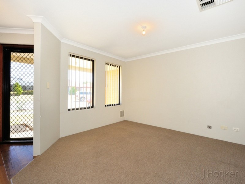 5 Noosa Drive, Secret Harbour WA 6173