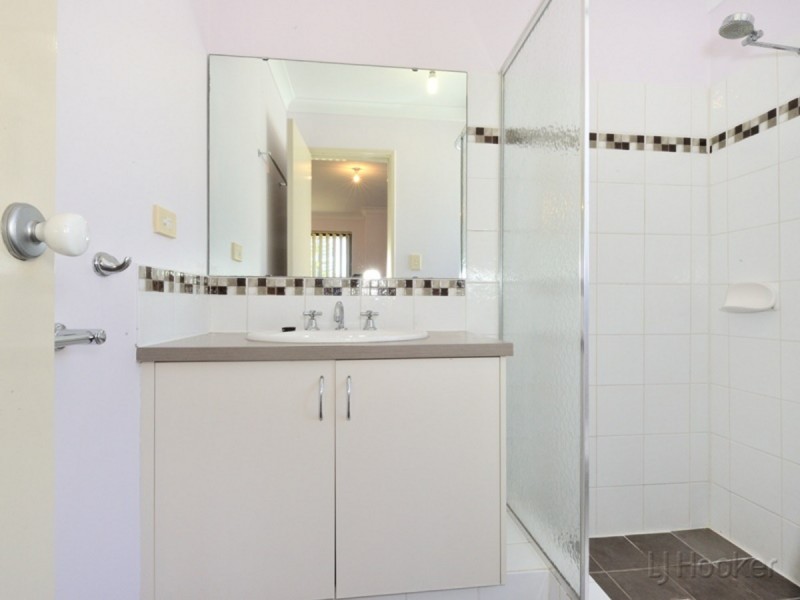 5 Noosa Drive, Secret Harbour WA 6173