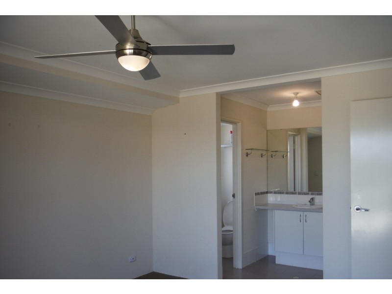 6 Tenterden Way, Baldivis WA 6171