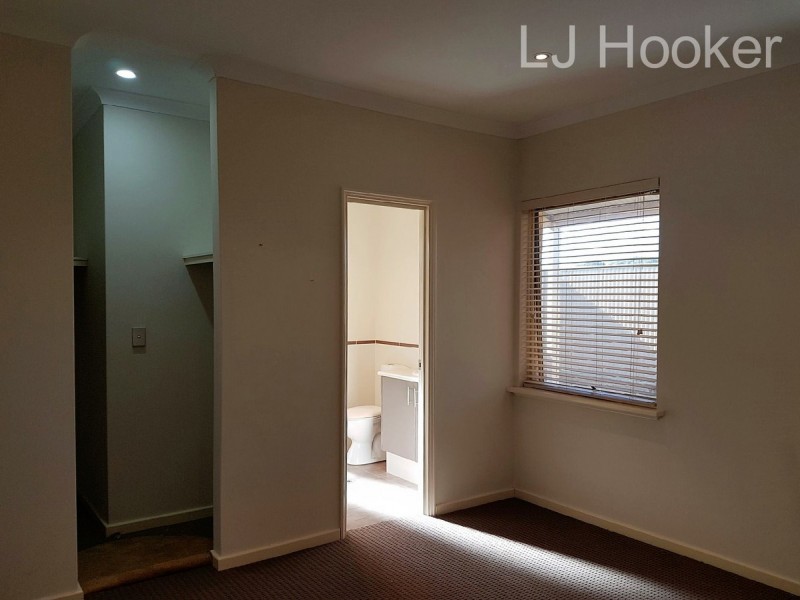 21 Swanbourne Avenue, Secret Harbour WA 6173