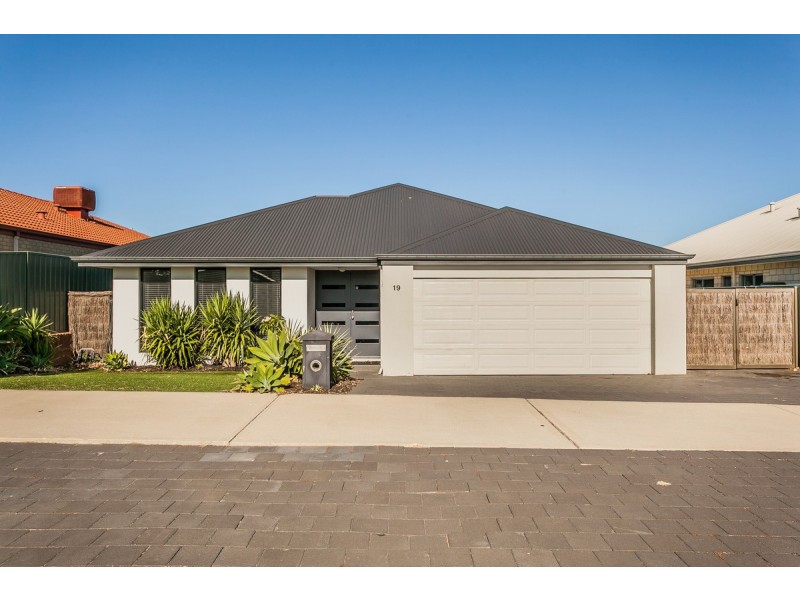 19 Province Road, Baldivis WA 6171