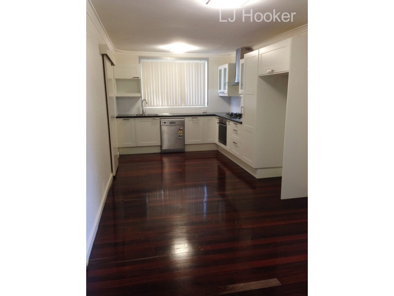 5 Hercules Street, Rockingham WA 6168