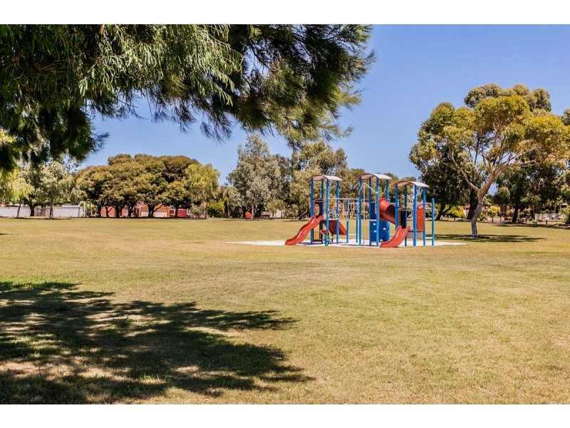 4A Ryan Street, Rockingham WA 6168