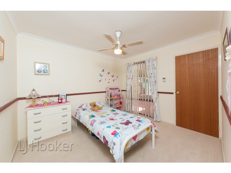 3 Crest Place, Safety Bay WA 6169