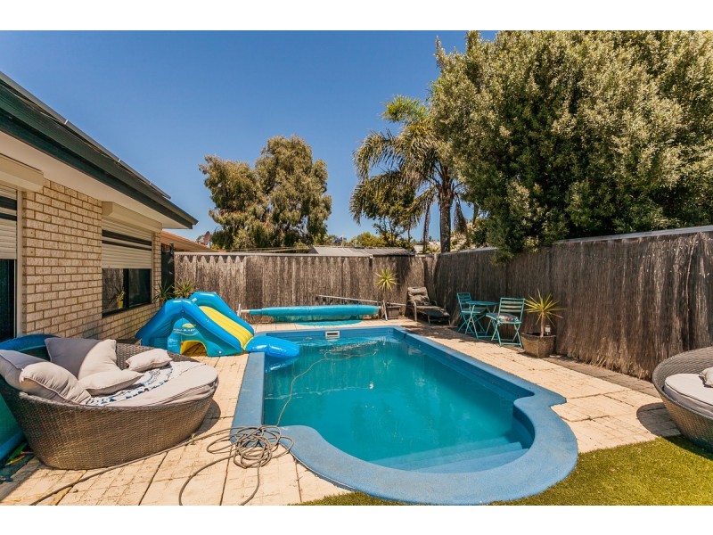7 Sarah Ann Crescent, Warnbro WA 6169