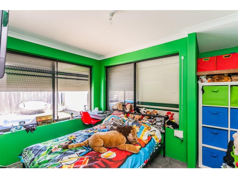 7 Sarah Ann Crescent, Warnbro WA 6169