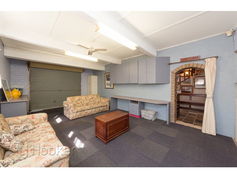 17 Churchill Avenue, Shoalwater WA 6169