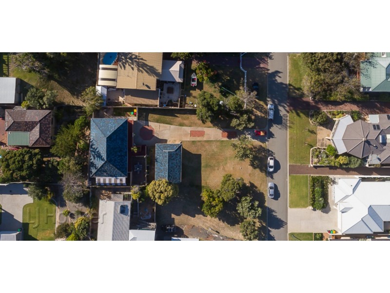 17 Churchill Avenue, Shoalwater WA 6169