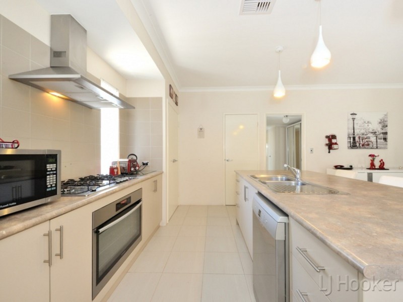3 Orly Cove, Port Kennedy WA 6172