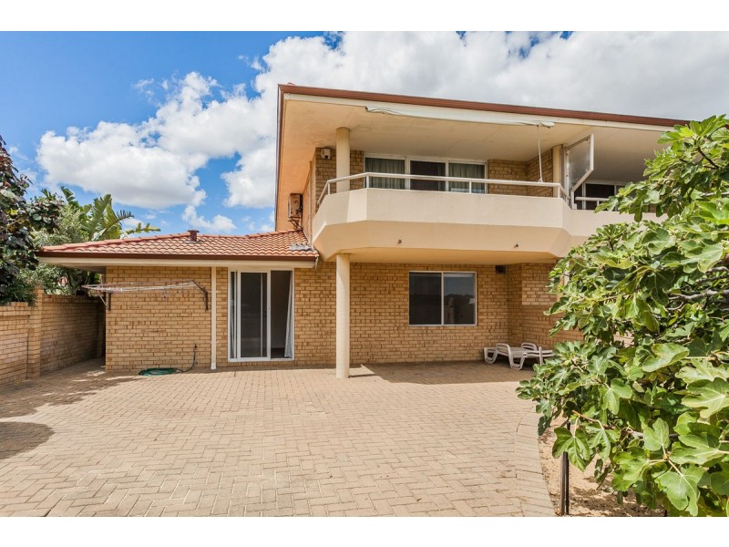 4/28 Fletcher Street, Rockingham WA 6168