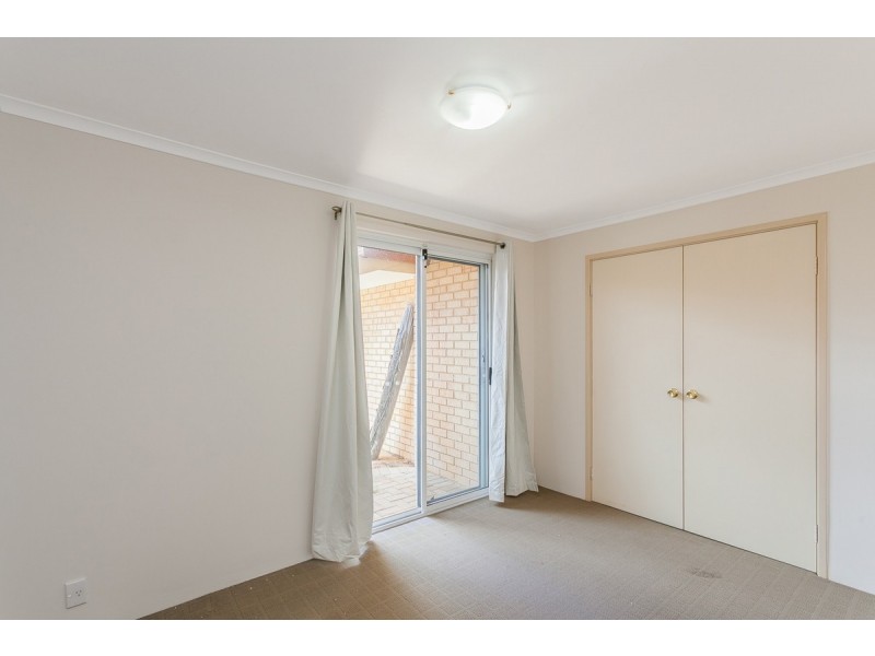 4/28 Fletcher Street, Rockingham WA 6168
