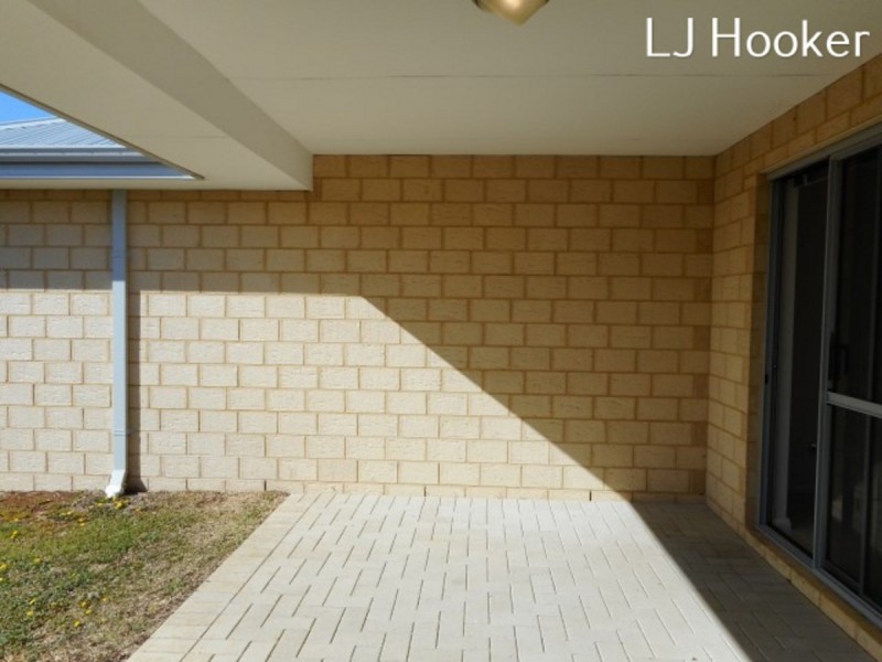 12 Jims Crescent, Secret Harbour WA 6173