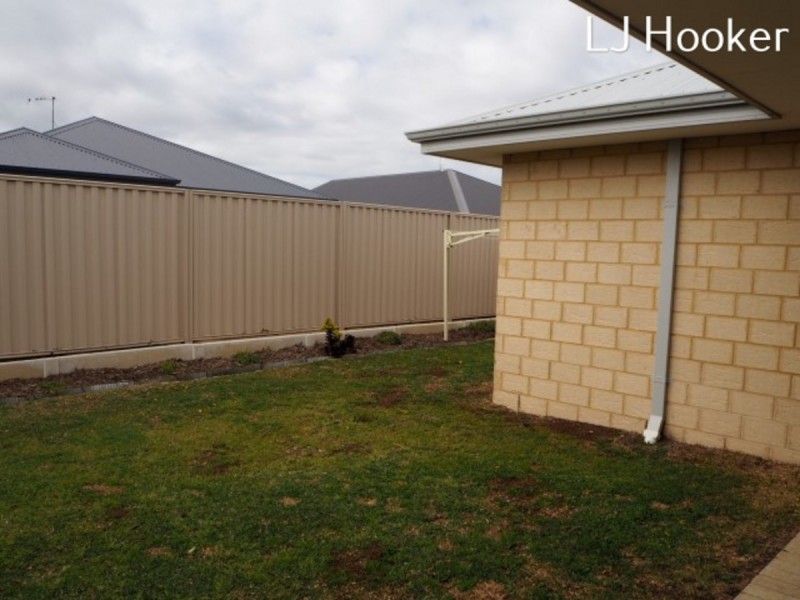 12 Jims Crescent, Secret Harbour WA 6173