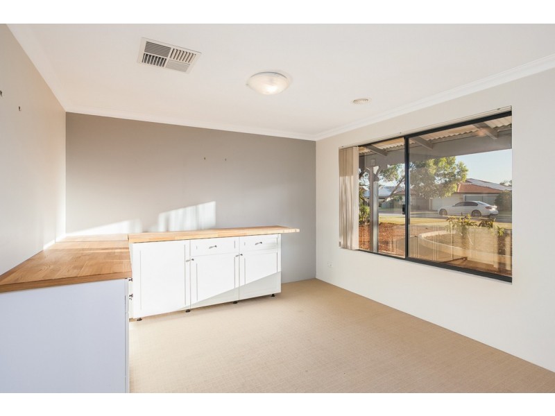 27 Lombadina Parade, Secret Harbour WA 6173