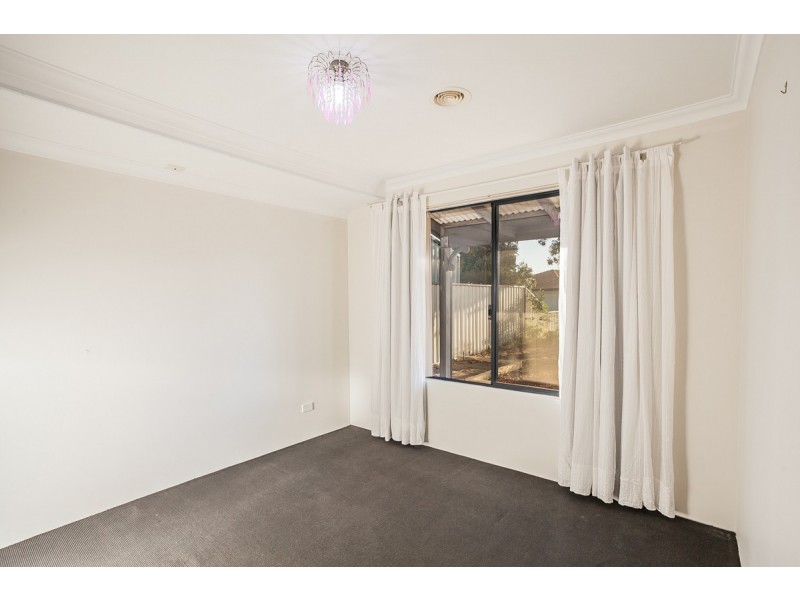 27 Lombadina Parade, Secret Harbour WA 6173