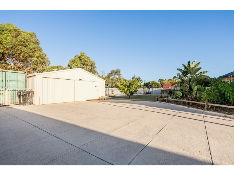 27 Lombadina Parade, Secret Harbour WA 6173