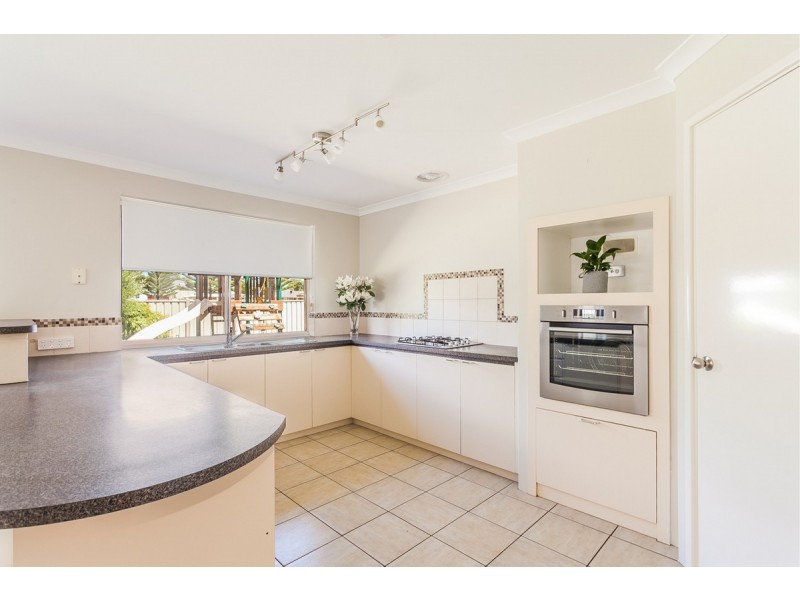 5 Yampi Vale, Secret Harbour WA 6173