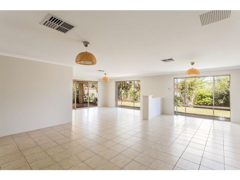 5 Yampi Vale, Secret Harbour WA 6173