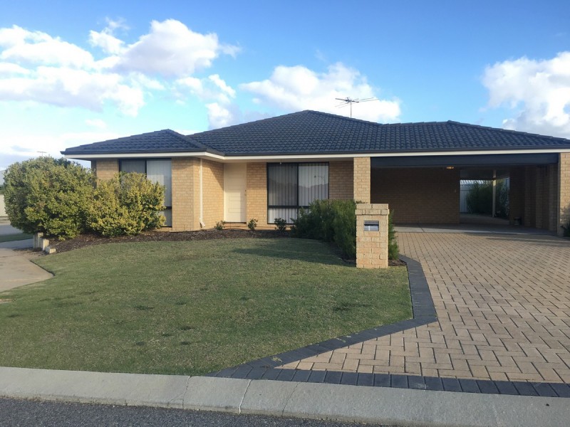 1 Vansittart Avenue, Secret Harbour WA 6173