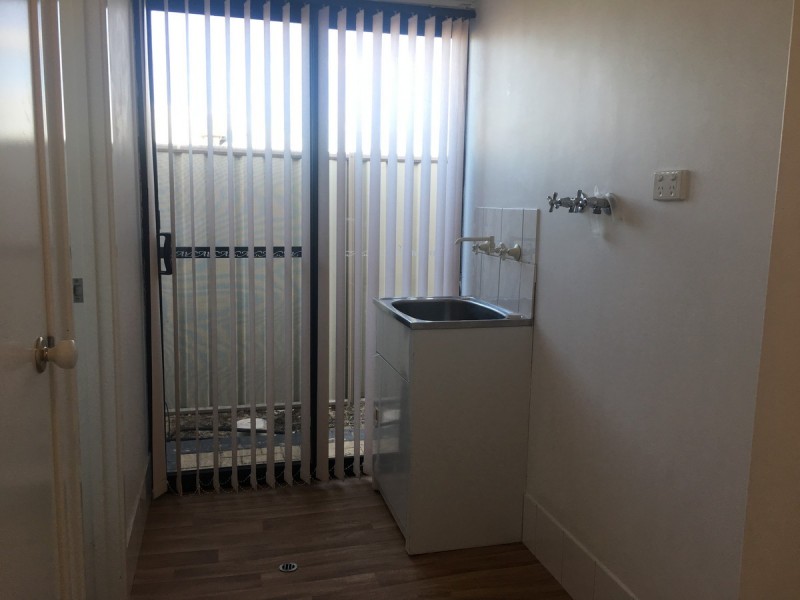 1 Vansittart Avenue, Secret Harbour WA 6173