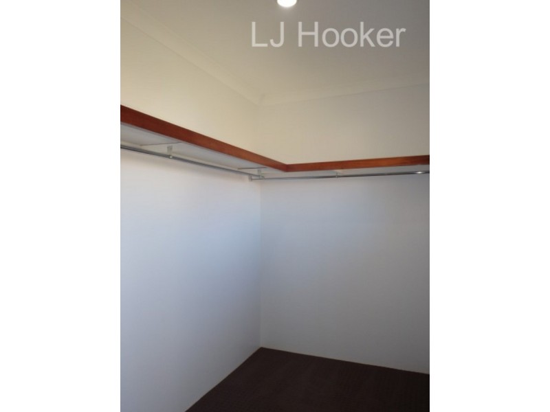 17 Canouan Loop, Secret Harbour WA 6173