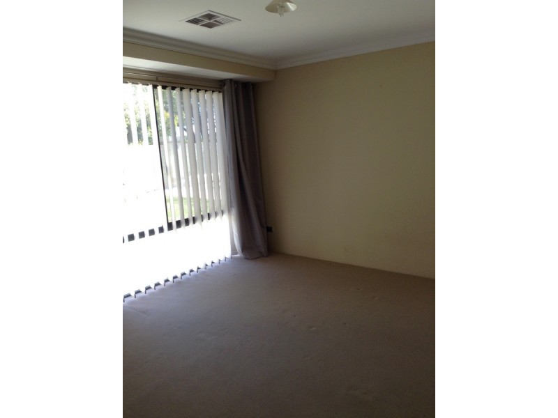 14 Pulsano Mews, Secret Harbour WA 6173