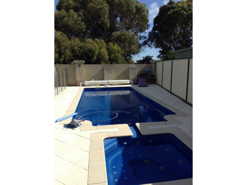 14 Pulsano Mews, Secret Harbour WA 6173
