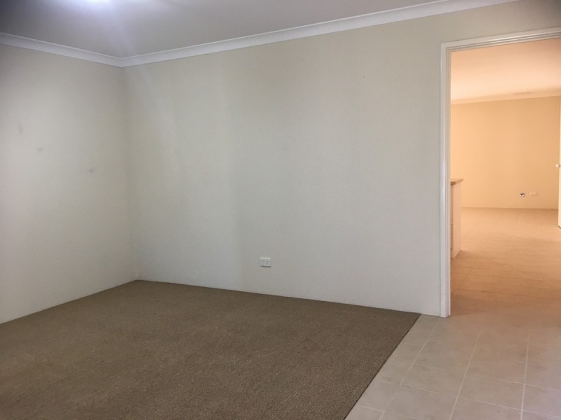 11 Crusoe Link, Secret Harbour WA 6173
