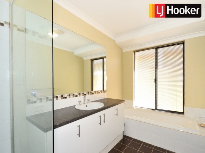 50 Kumarina Drive, Secret Harbour WA 6173