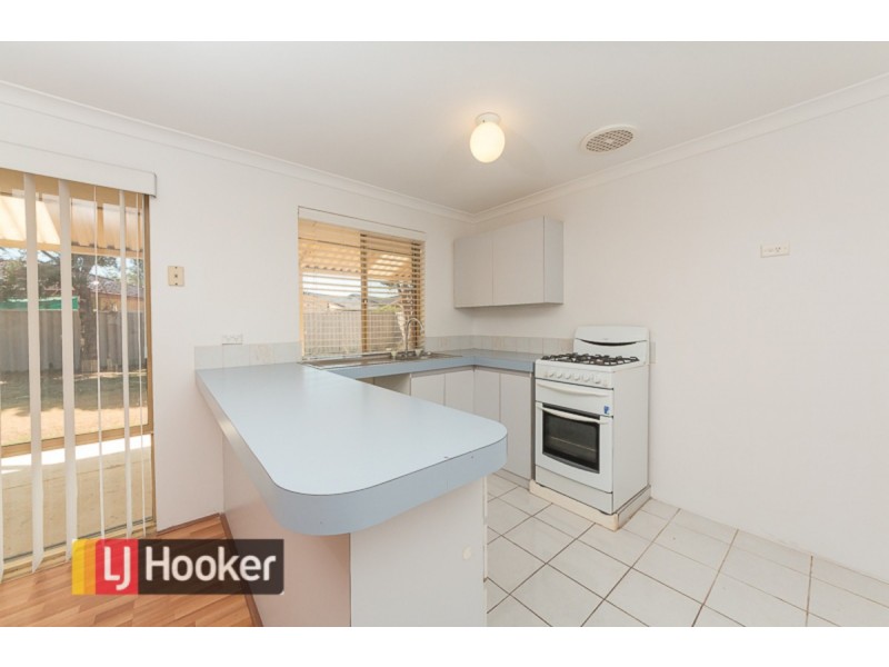 6 Glenway Loop, Cooloongup WA 6168