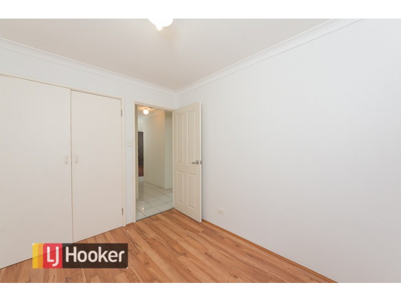 6 Glenway Loop, Cooloongup WA 6168