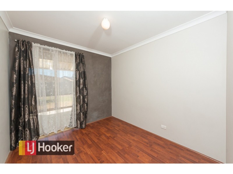 6 Glenway Loop, Cooloongup WA 6168