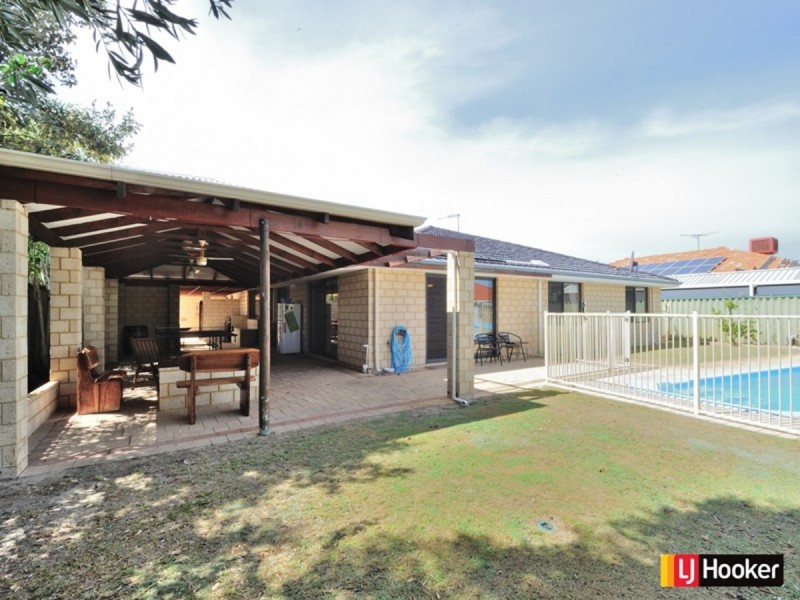 46 Baltimore Gardens, Port Kennedy WA 6172