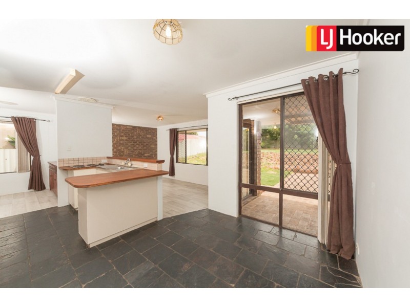 12 Monkton Way, Warnbro WA 6169