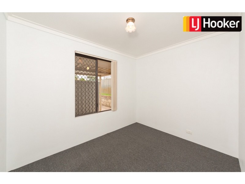 12 Monkton Way, Warnbro WA 6169